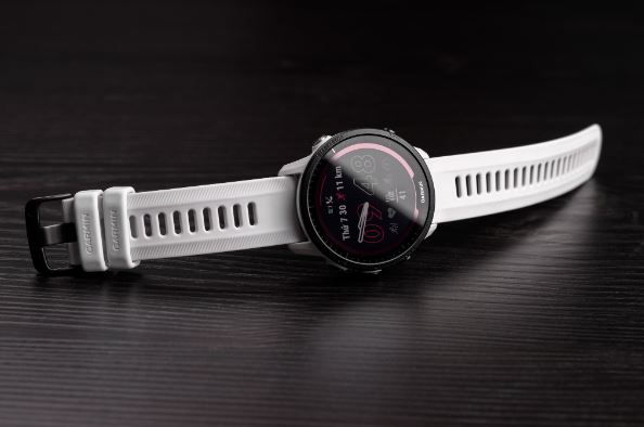 Chi tiết Đồng hồ Garmin cảm ứng