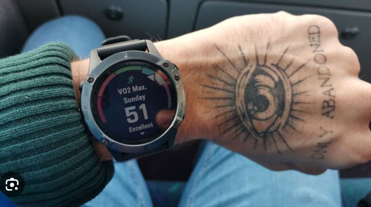 Kiểu dáng Garmin Fenix 6 Pro